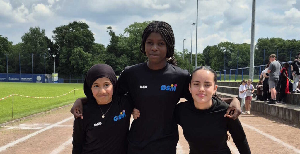 Siegerinnen Klasse 5 Fatma_Willfreda_Renata