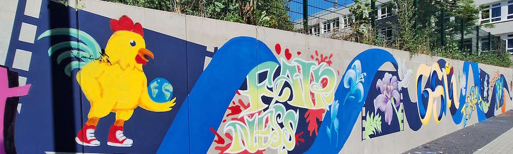 slider_gsm_aussen_graffitimauer_01
